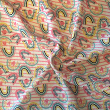 Load image into Gallery viewer, School rainbows(E)