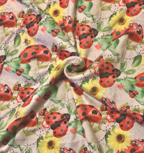 Load image into Gallery viewer, Lady bugs and Sunflowers(KK)