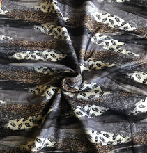 Load image into Gallery viewer, Swoosh Brushstrokes (CR)